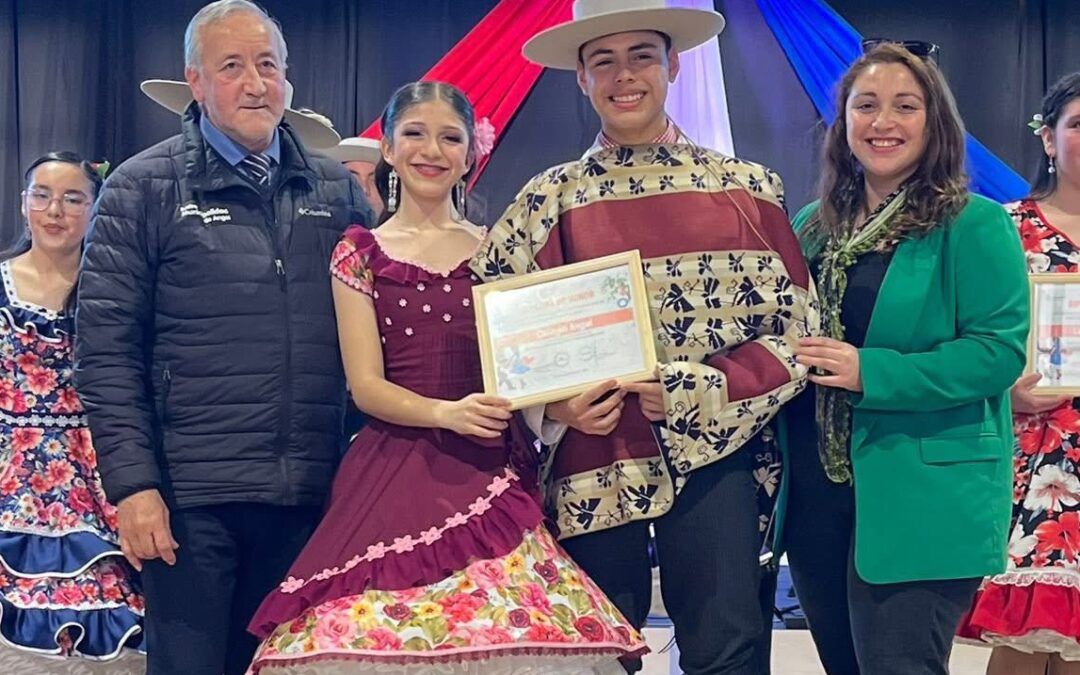 Segundo Lugar en Categoría Media – Muestra Comunal de Cueca Escolar 2025