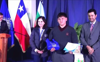 1º Lugar y mención honrosa en certamen literario